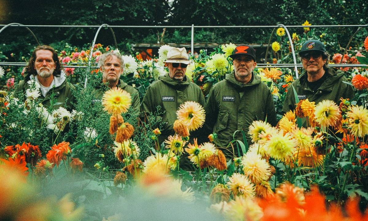 Super Furry Animals plus very special guests The Beta Band