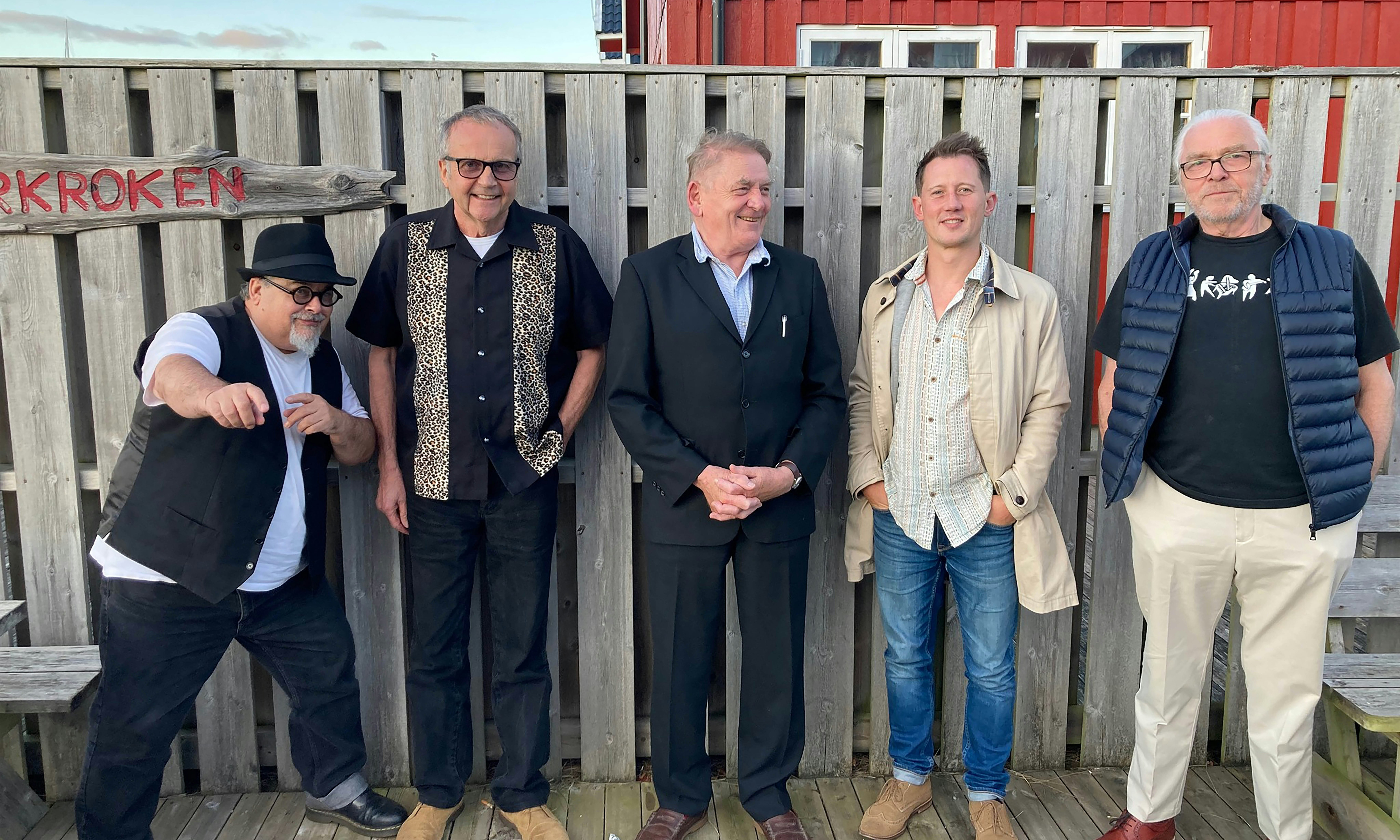 Geraint Watkins and the Mosquitoes