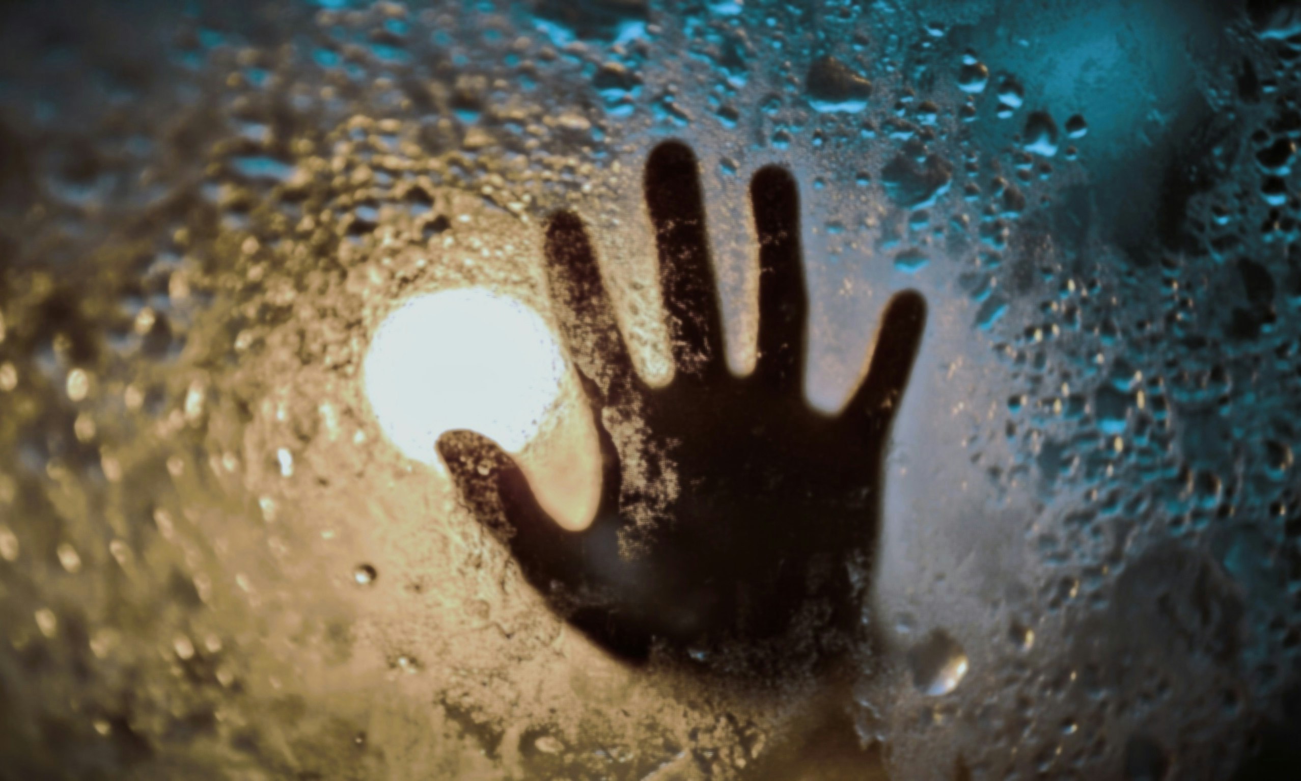 Fairytales for Grown-ups: UNCANNY