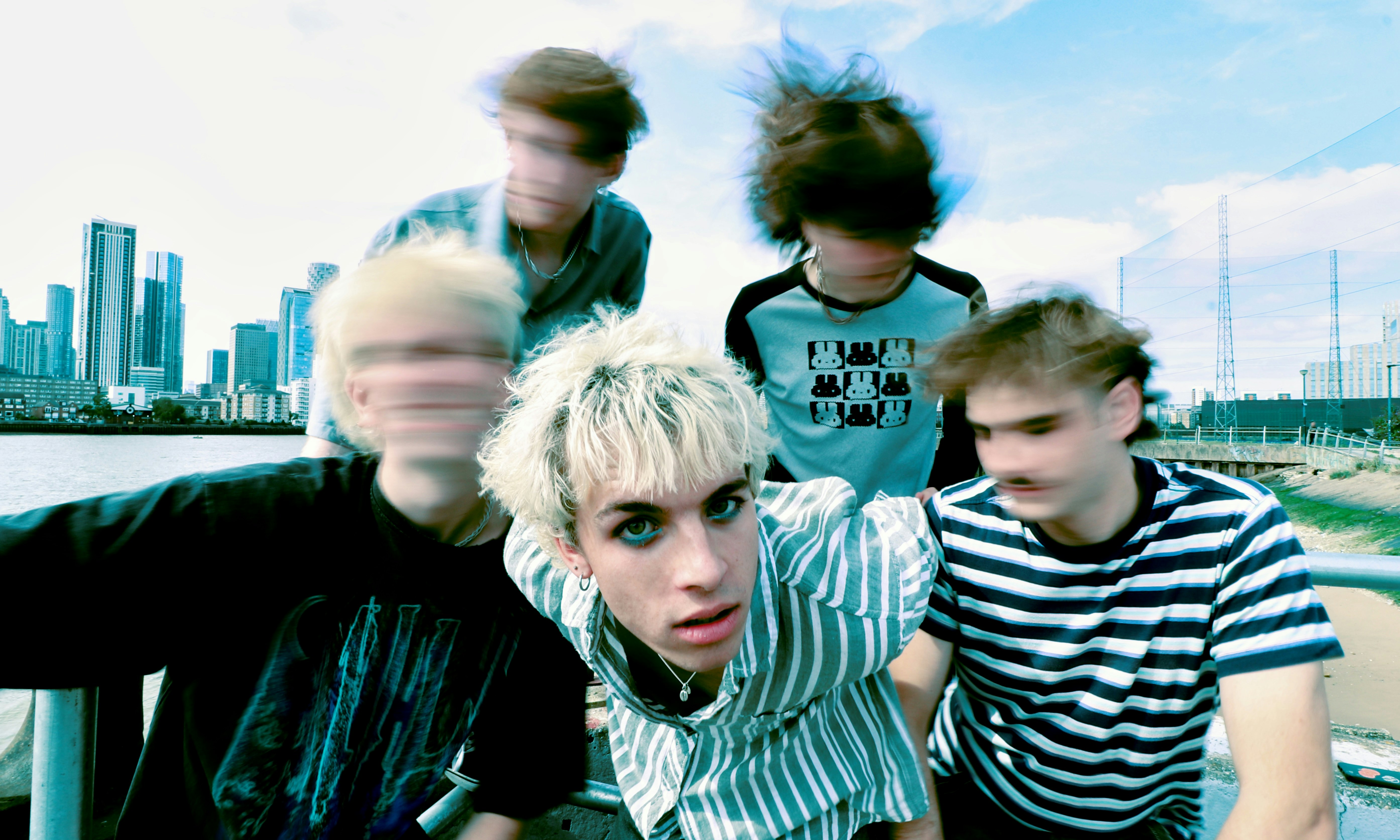 Aqualine + Wellbeheaved