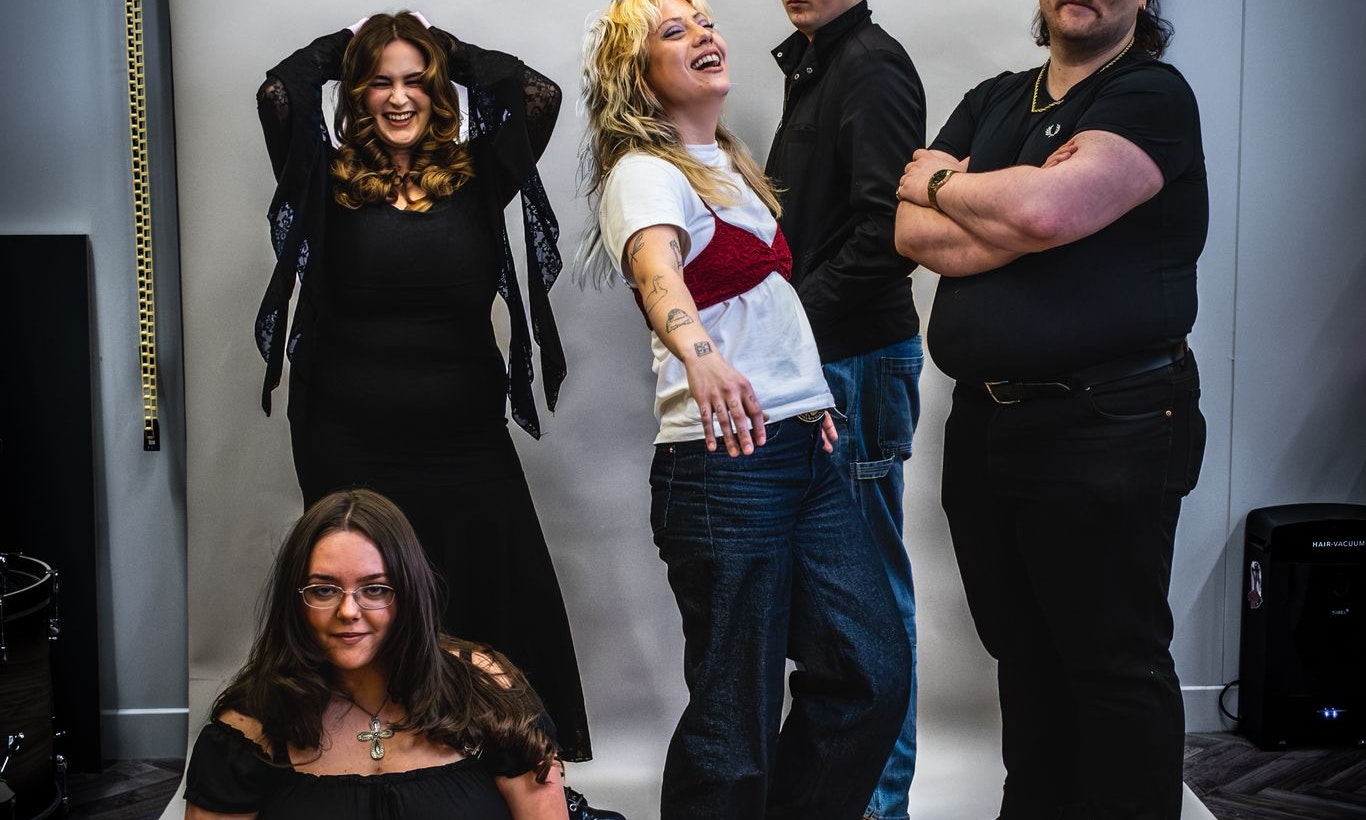 Martha May & The Mondays