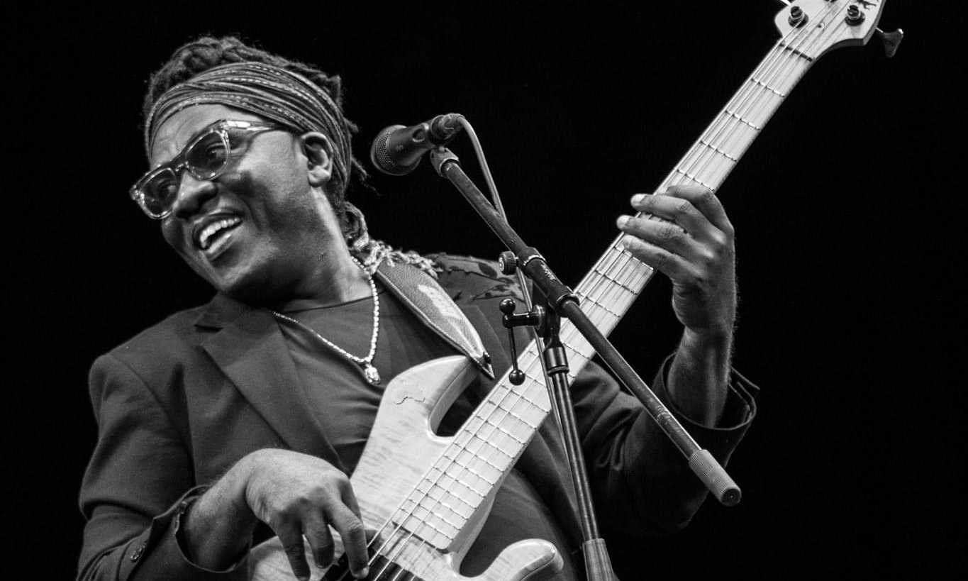 Richard Bona Band (Late Show)