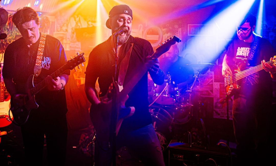 Reverie Sons LIVE + England vs Panama World Cup