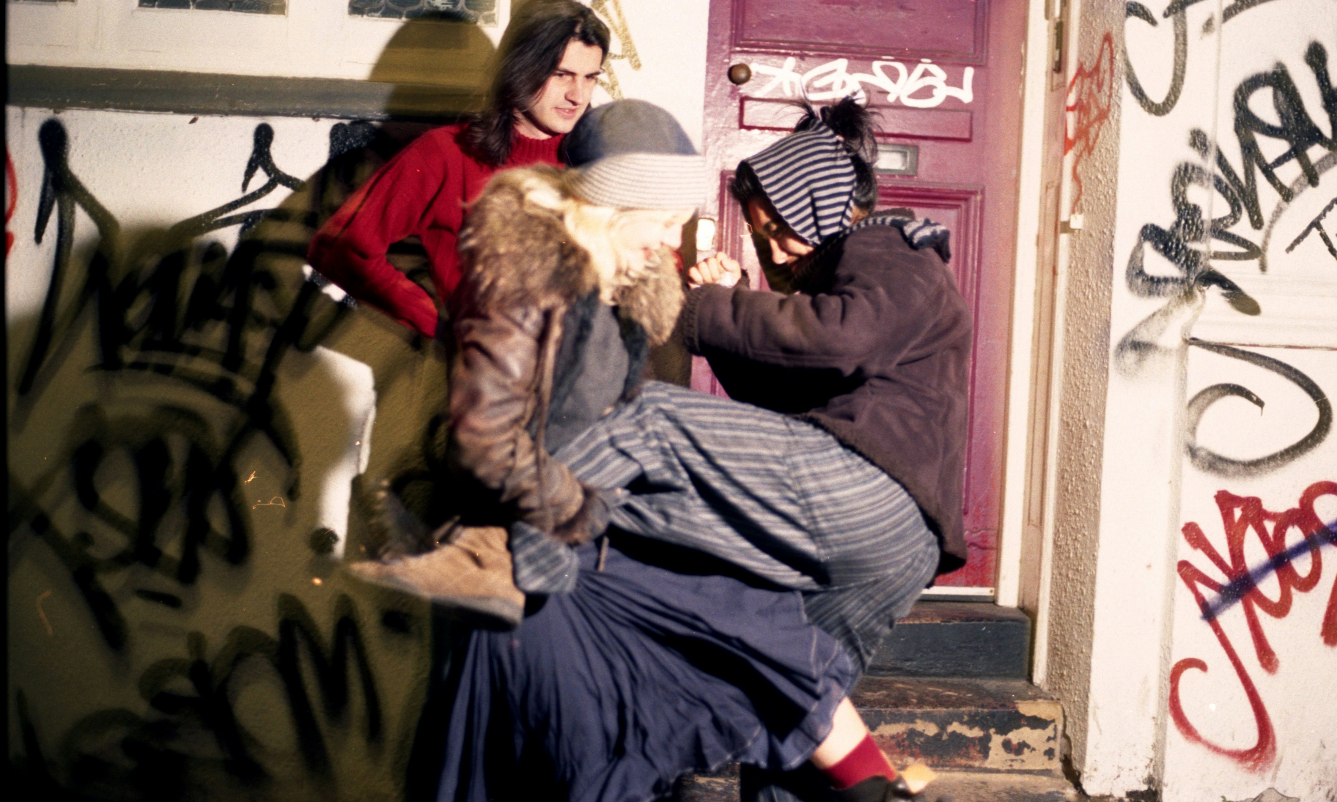 mary in the junkyard: Live + Signing