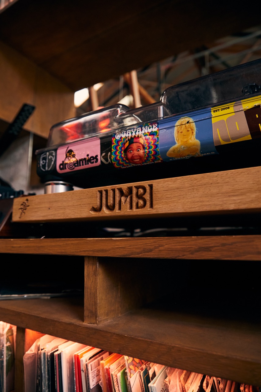 Jumbi presents: Friday Dance