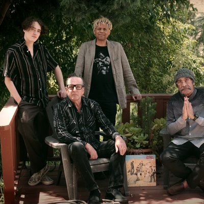 LOVE with Johnny Echols